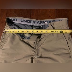 Under armor pants, tan in color, boys size 16